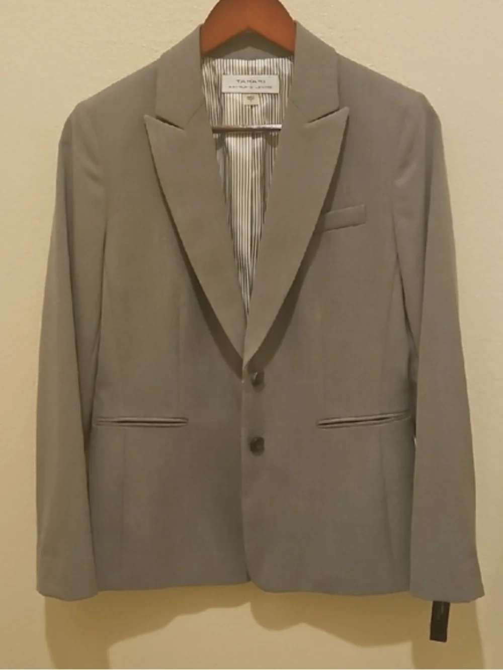 Tahari Light Gray Two-Button Women's Blazer